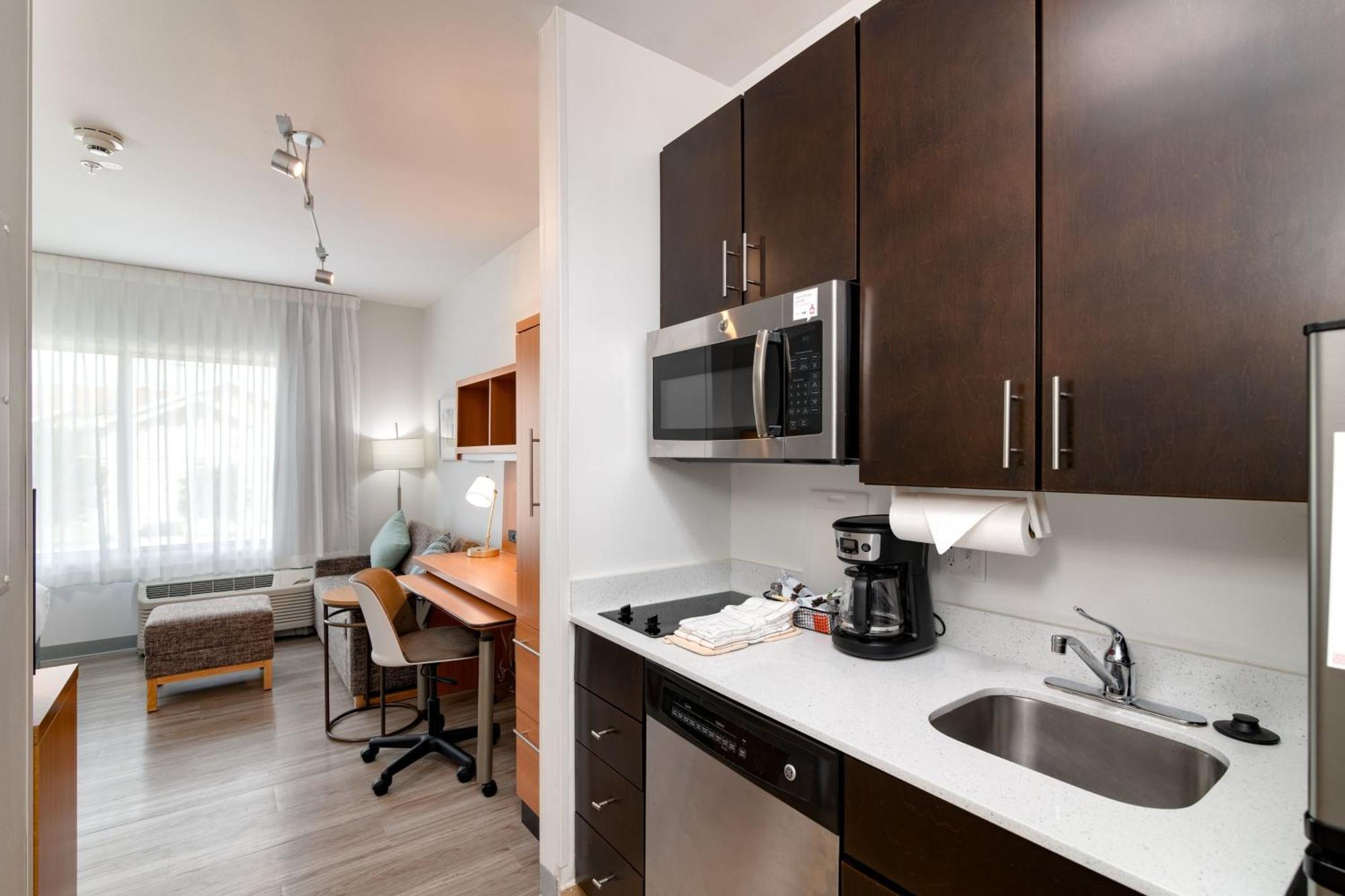 Towneplace Suites By Marriott Dallas Mckinney Exterior photo